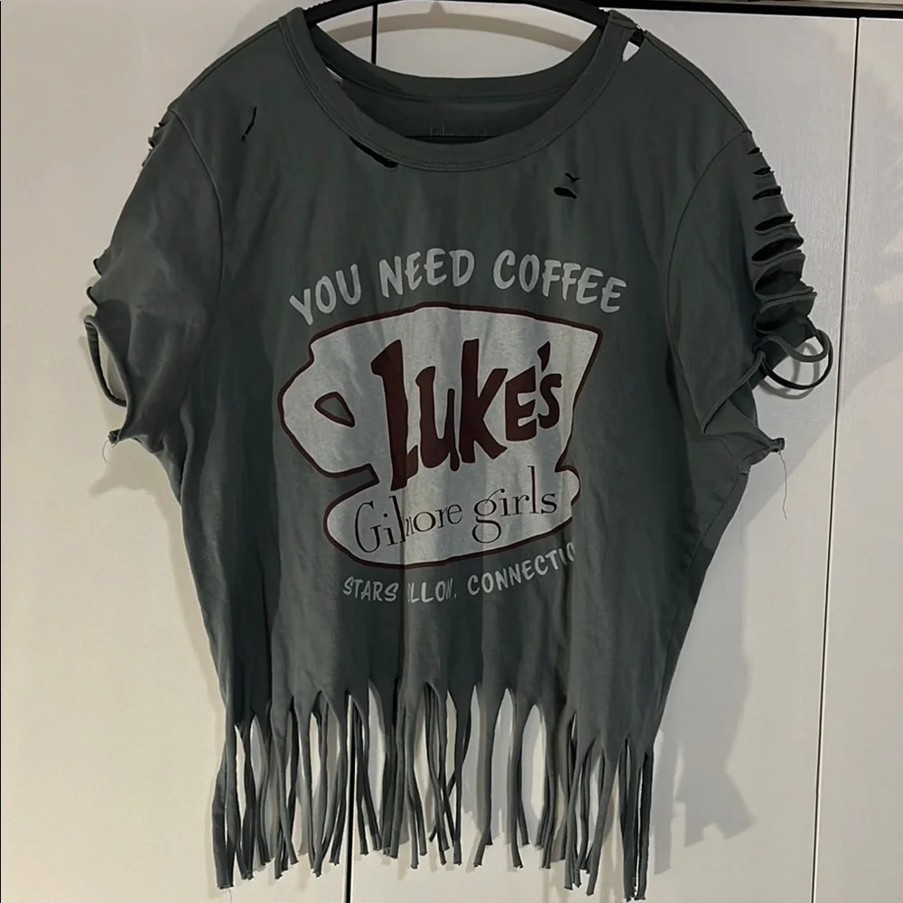 Gilmore Girls Luke's Dinner Distressed T-Shirt XXL - Picture 3 of 4